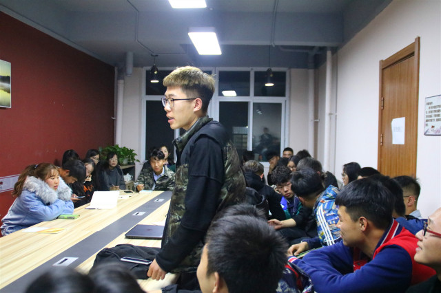 融合力量 赢在未来——智能工程学院第六期干部座谈会第二讲