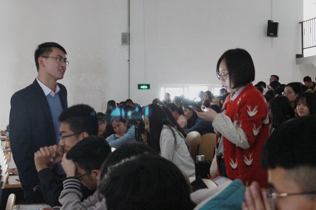 展青春风采 扬五四精神——工管系开展系列主题团日活动