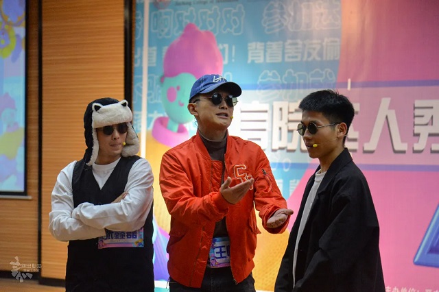 【达人秀】主画面+候选团海报超强发布内附专访“一张王炸”组合!