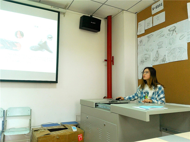 【完满班级】财富可以再造 生命不能重来——智能工程学院工设1601班9月完满班级活动