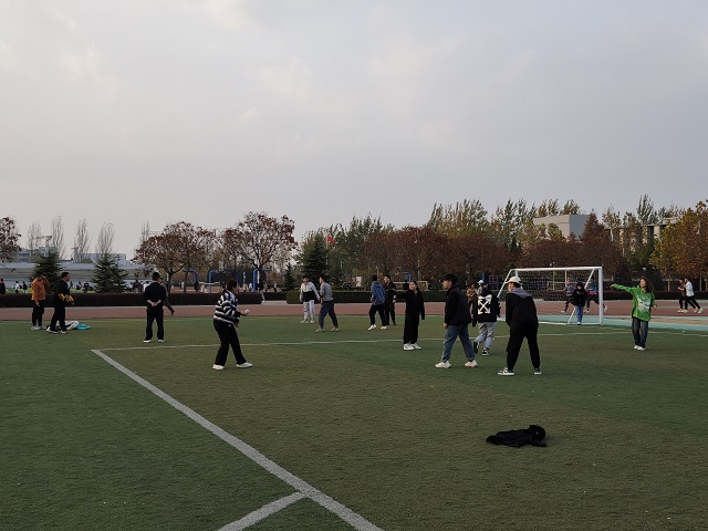 【完满团支部】阳光冬日 趣味运动——大数据学院、信息工程学院2022级完满团支部活动