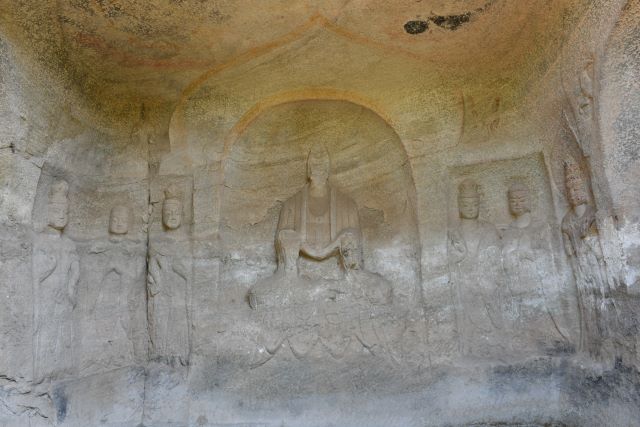 【三下乡】印证过去 见证未来——艺术传媒学院“拾遗记”白大石摩崖石窟考察