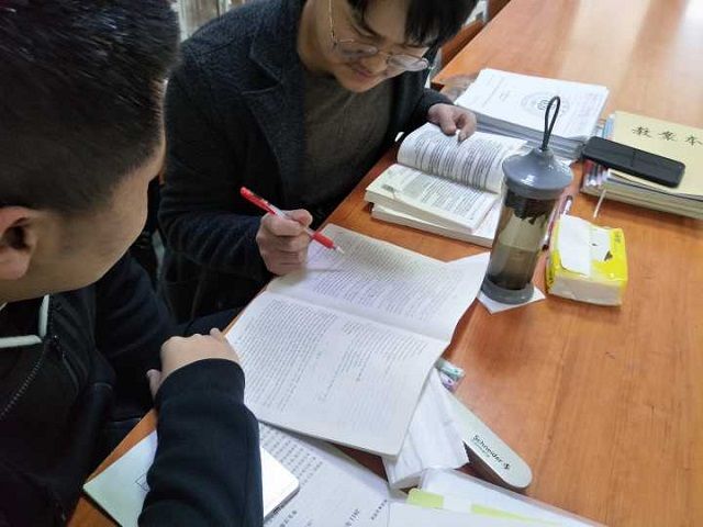 【完满班级】终点不是梦 重点是突破——食品与环境学院园林1502班考研技巧交流会