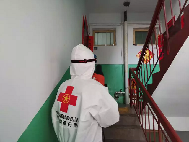 闪光的信院第252期:一个奔跑在志愿之路上光芒万丈的少年