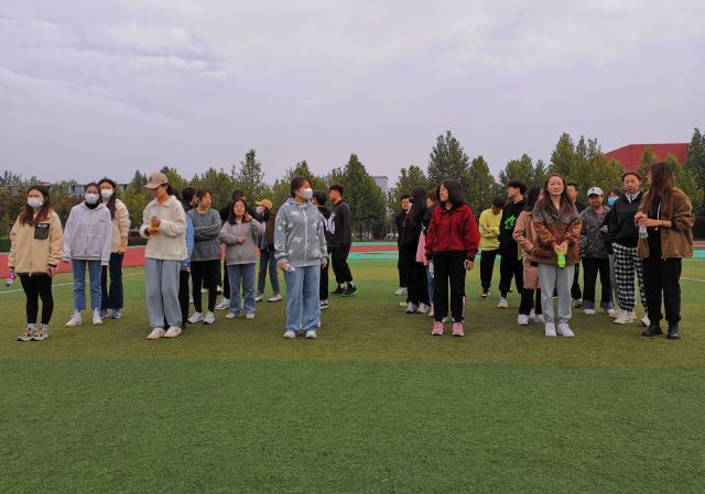 【完满班级】奋进前行 青春活力——艺术传媒学院视觉传达2107班完满班级活动