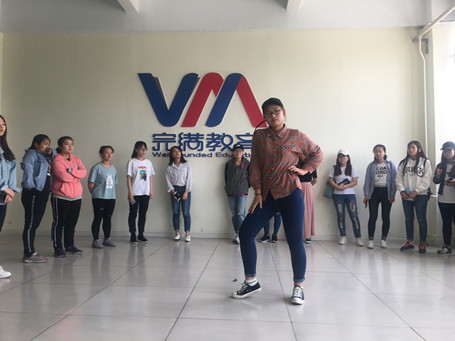 【完满班级】我为艺狂 艺术畅想——外国语言文学学院5月完满班级活动