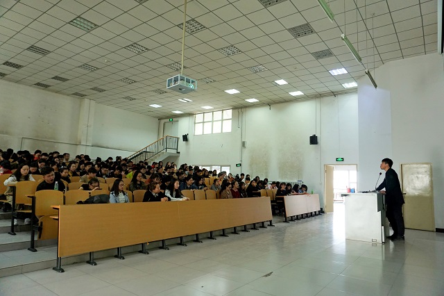 【辅导员说完满】不再沉静过去 只为奋起直追——环科系举办辅导员说完满