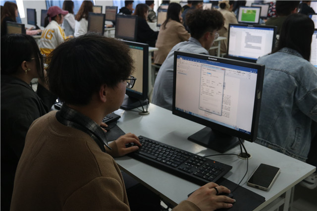 【学生干部技能大赛】青年当自强 技能显担当——首届学生干部技能大赛之“青春担当”学生干部工作能力竞赛