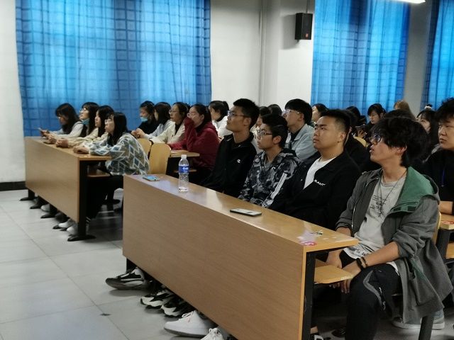 【完满班级】重温红色 经典影片——食品与环境学院园林1901班完满班级活动