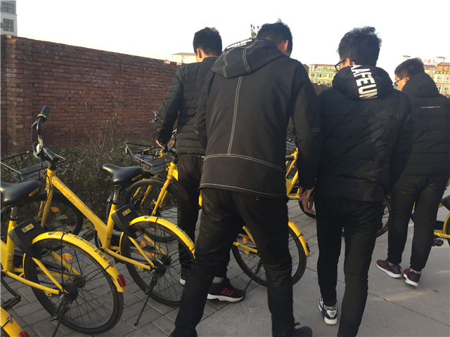 【完满班级】怀揣善良 爱暖寒冬——淬炼商学院“善”行青春主题活动(四十四)