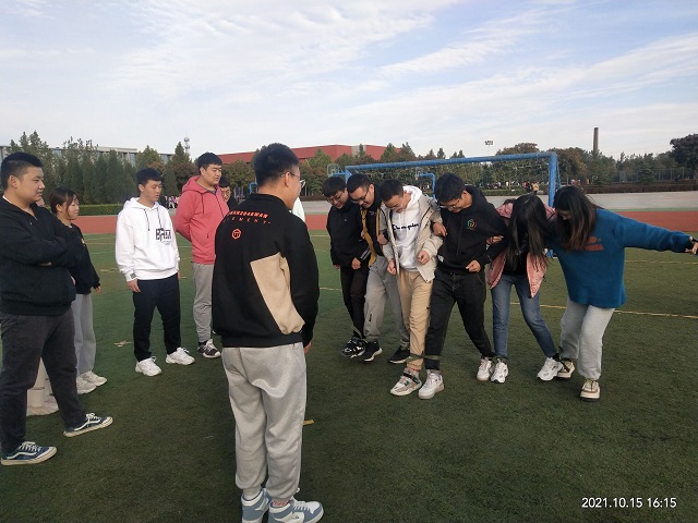 【完满班级】齐心协力 运动点燃热情——大数据学院、信息工程学院物联网工程2105班完满班级活动