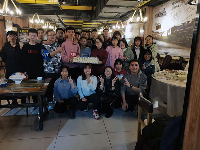 【完满班级】浓浓的味道 深深的爱——智能工程学院通信2001班完满班级活动