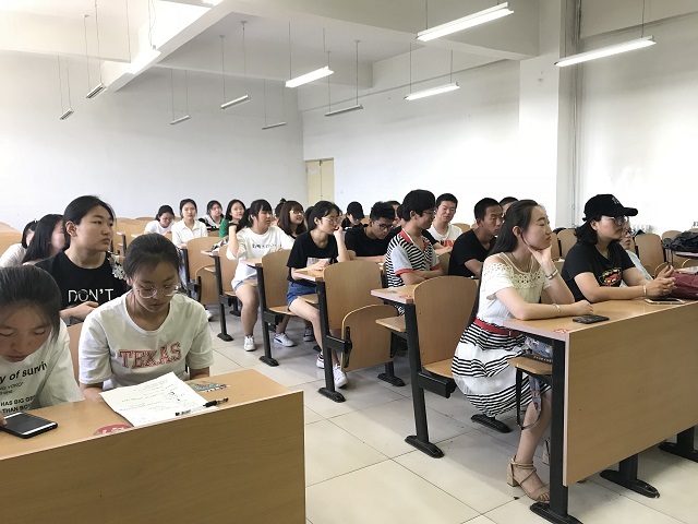 【完满班级】释放公益热情 碰撞青春火花――食品与环境学院生技1601班、动医1602班举办完满班级活动