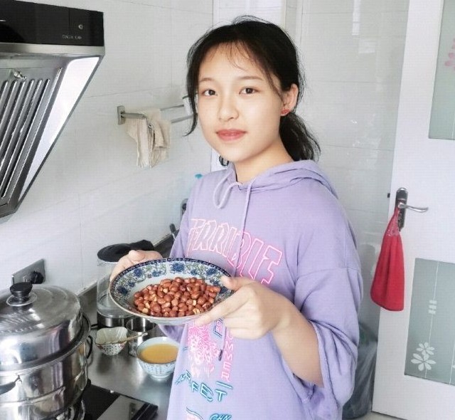 【完满班级】以孝为先 为爱付出——淬炼商学院审计1903班完满班级活动