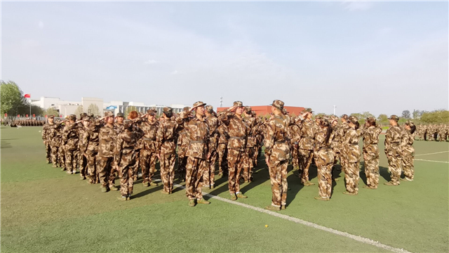 强健体魄 增强意志