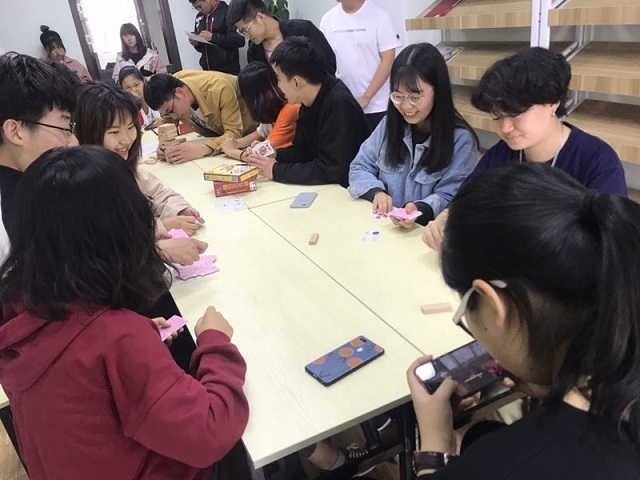 【完满班级】智慧飞扬 品传统之美——远景1805班5月完满班级活动