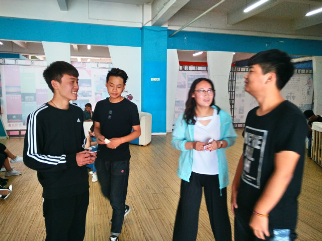 【完满班级】外语系“话远方•致青春”完满班级系列活动