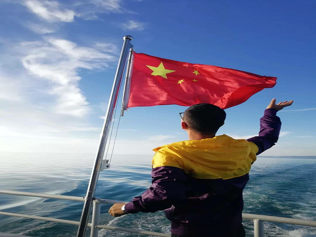 国兴万兴——带着国旗去旅行主题活动