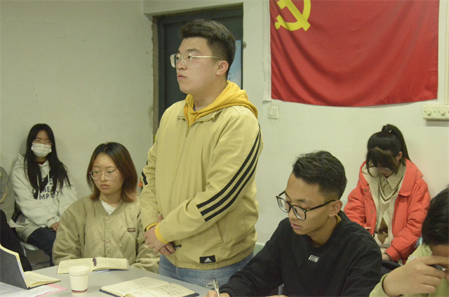 齐心共协力 扬帆奋启航——淬炼·国际商学院2022-2023年第一学期中期座谈会