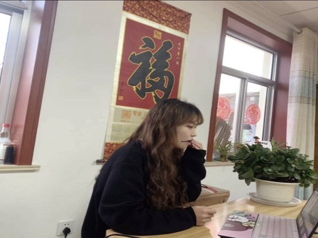 “白衣天使 心之传递”希望的歌声——艺术传媒学院艺术实践部
