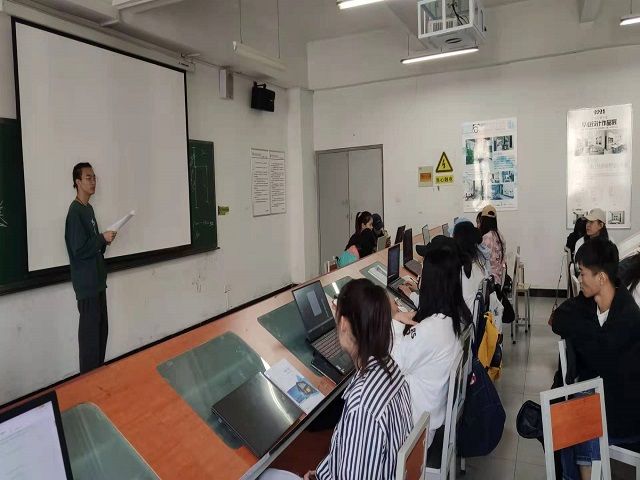 【完满班级】珍爱生命 远离毒品——艺术传媒学院环设1803班禁毒宣讲会