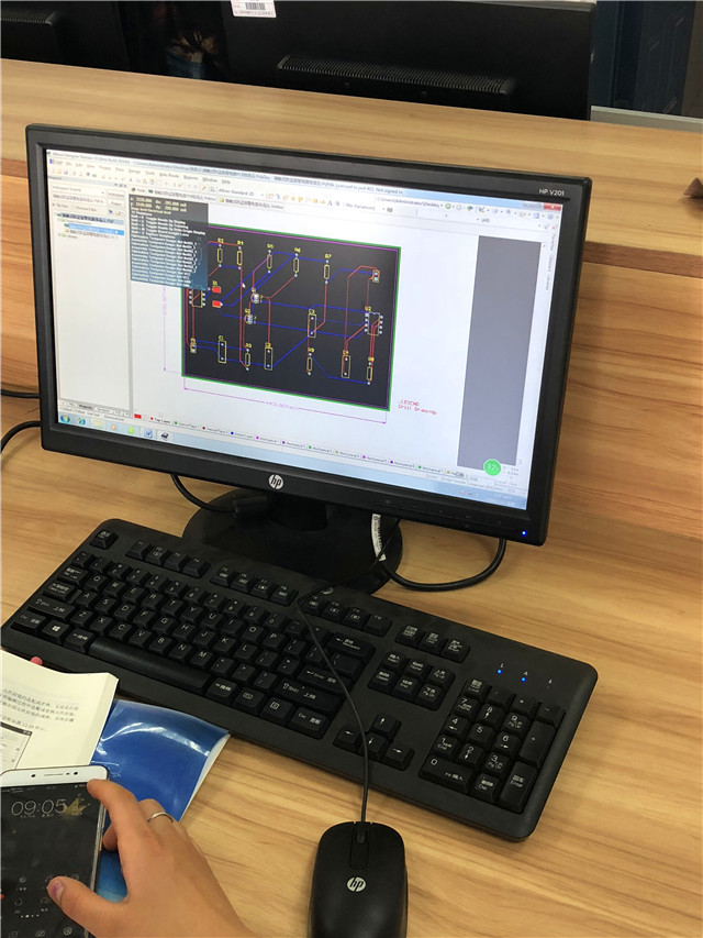 【完满班级】聚班级力量 展青春风采——智能工程学院电子1601班和电子1602班举办“谁是最强技能王”完满班级活动