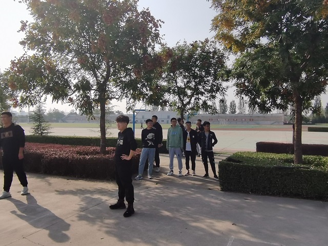 【完满班级】激情运动 相约秋天——大数据学院计科1802班完满活动