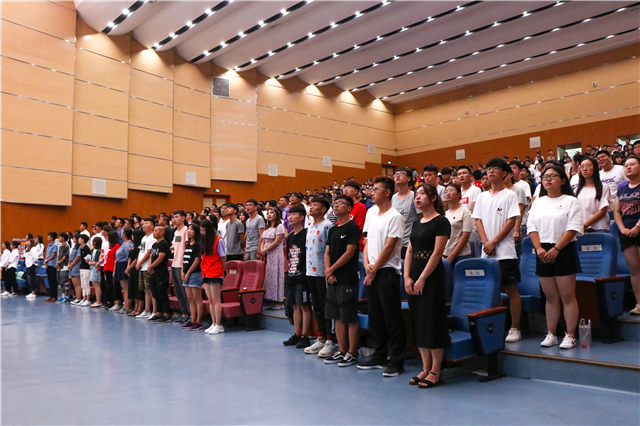 我校隆重举办第十四届学生会主席团竞选大会