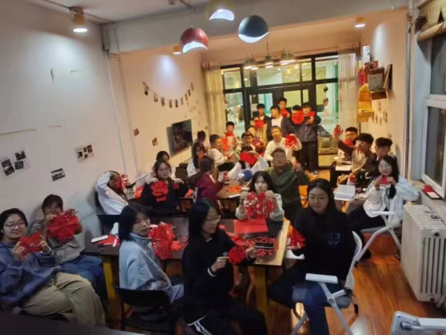 黄叶铺地 丹枫迎秋——智能工程学院十月完满团支部活动集锦二