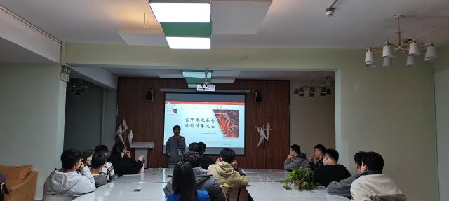 【完满班级】当下来之不易 观影传承过去——大数据学院、信息工程学院数字2211（专升本）完满班级活动