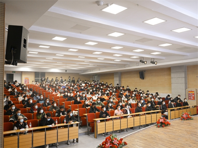 打击电信诈骗 提高防范能力——智能工程学院防范电信诈骗主题讲座