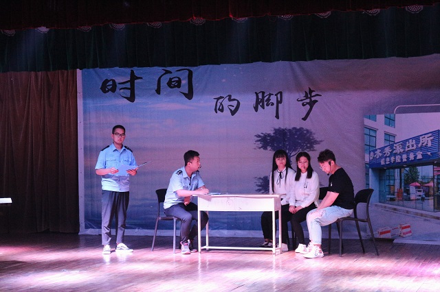 【戏剧节】春风十里不如你 回眸遇见最好的自己——第六届“魅夜乌马河”校园戏剧节5月17日新闻集锦
