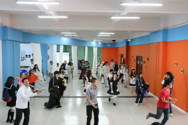 【缤纷百团】2015“学园祭”动漫嘉年华完美收官