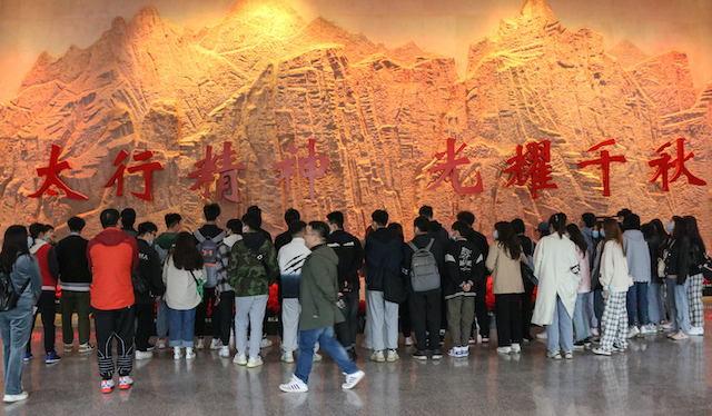 【五四活动】聆听红色故事 感悟百年初心——“追寻红色记忆 传承红色基因”主题参观学习活动