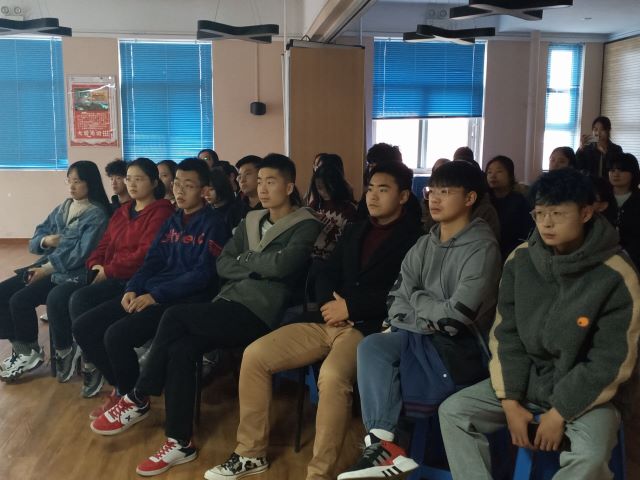 【完满班级】阳光体育 人人参与——淬炼商学院会计1905班、审计1901班、审计1902班、财务2002班完满班级活动