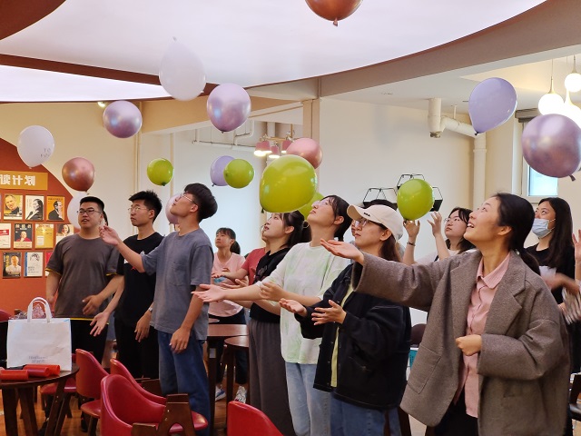 【1+1>2】邂逅电影 师生共品经典旋律