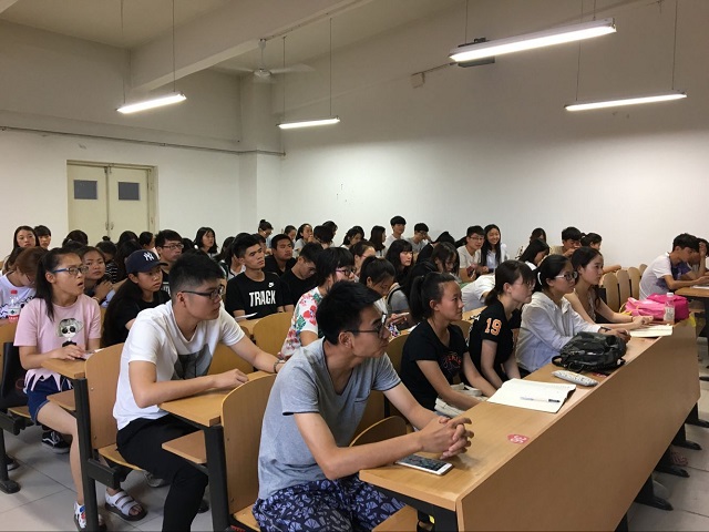 【辅导员说完满】假如今天你们毕业 不会留下遗憾道别——工管系“辅导员说完满”专题活动(二十五)