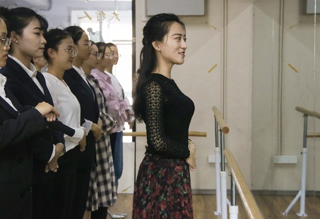 她说·女生学堂|校院两级礼仪服务队培训全新起航