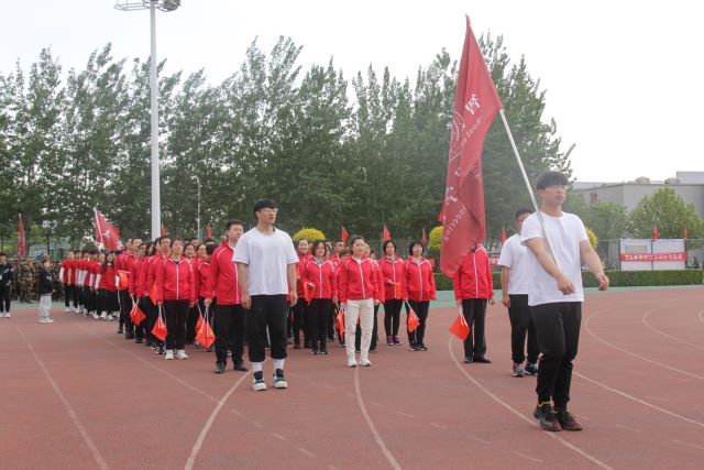 沙场点兵凸显智能风采 斗志昂扬共筑智院体魂——智能工程学院第13届运动会暨军训成果汇演