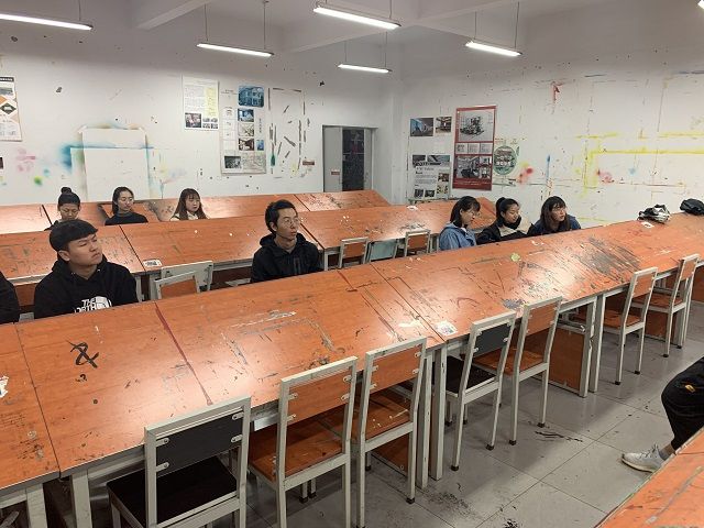 【完满活动】“国尔忘家 浩气长存”爱国主题班会—艺术传媒学院环境设计1706班完满班级活动