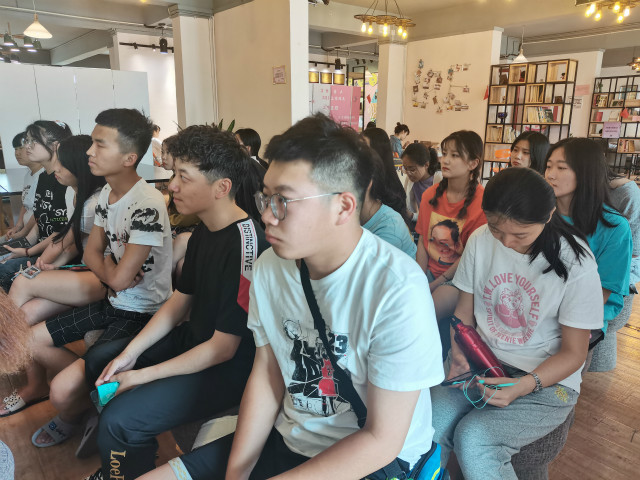 学长计划第876期:提升自我 实现价值——商务英语学院第131期“学长计划”之教师导航