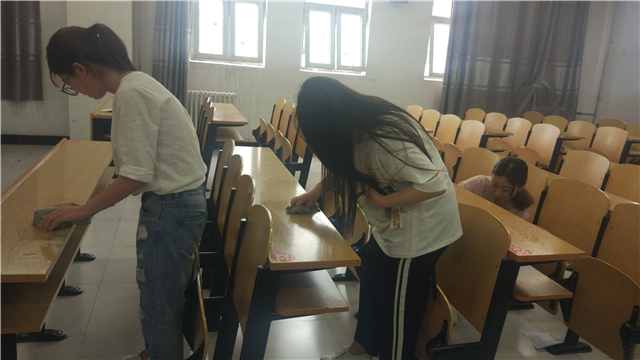 【完满班级】五彩缤纷绘完满图 多才多艺展少年风——经济与管理学院完满班级活动集锦