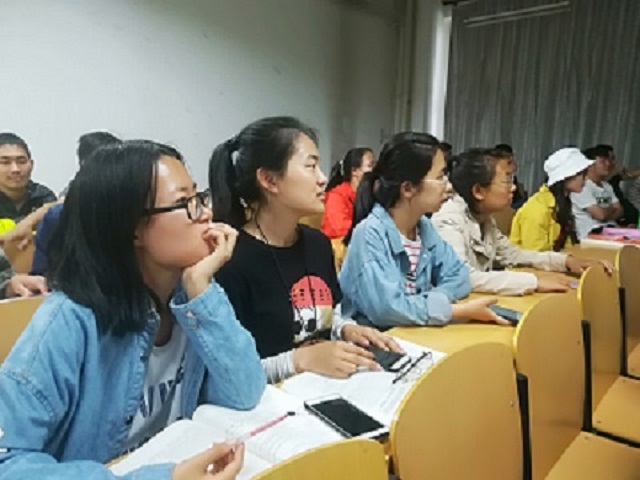 【完满班级】迎合新时代 创文化潮流——淬炼商学院五月完满班级主题活动（十三）