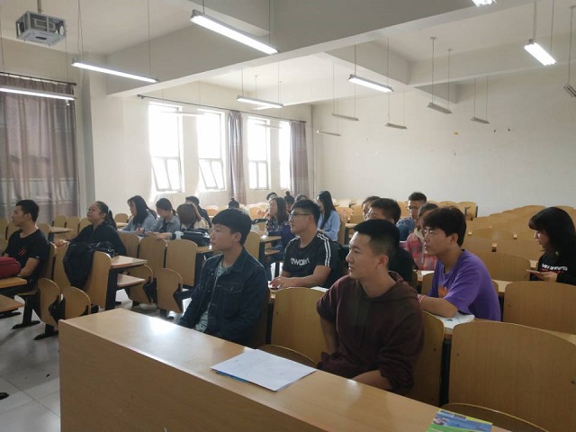 【完满班级】奉献友爱 互助进步——食品与环境学院土管1702完满班级活动