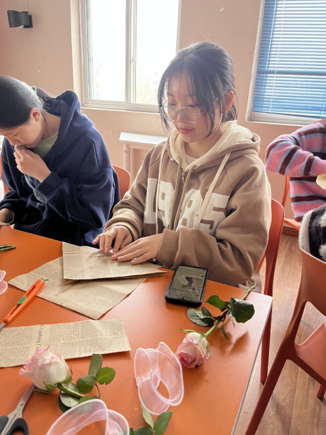 【完满团支部】春风万丈惊蛰来 青春当属志愿红——商务英语学院英语2106班完满团支部活动