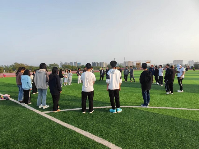 【完满团支部】展羽毽魅力 享运动活力——大数据学院、信息工程学院网工2202完满团支部活动