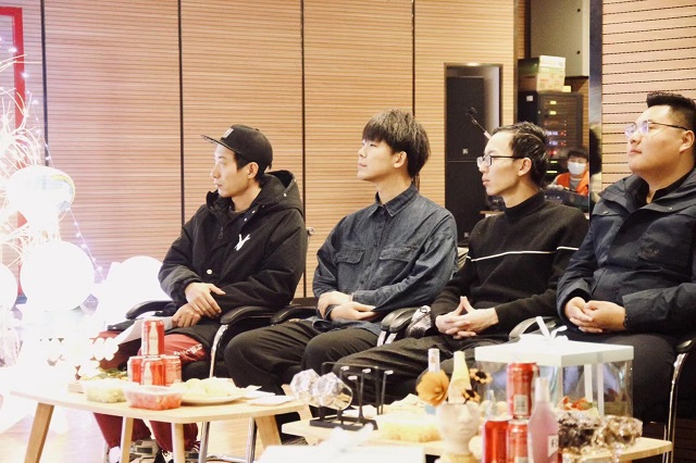 完满教育各有关单位相继召开2020-2021学年第一学期总结座谈会