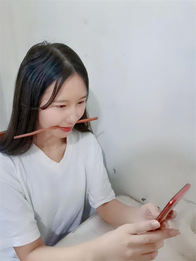 她说·女生学堂|信院直播 一键开启美妆模式