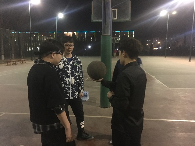 【完满班级】动感篮球 快乐我秀——网工1801班友谊篮球活动