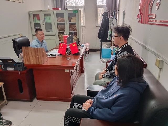 共话心声 助力成才——食品与环境学院我与院长面对面